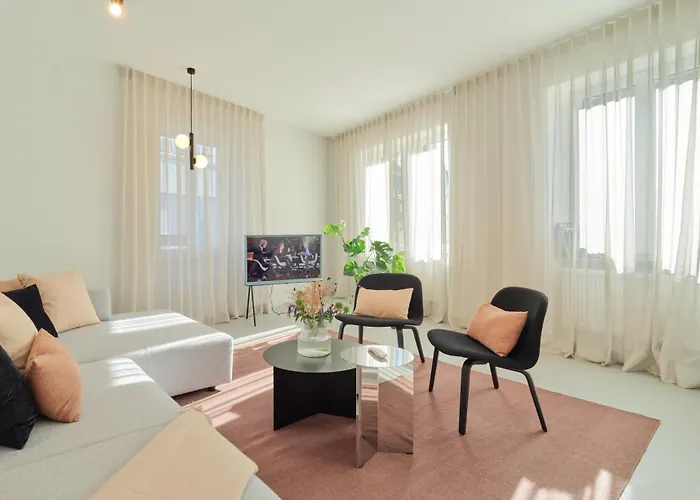 Modernes Flair - Designer-apartment In Top-lage Im Zentrum - Bis 3 Personen - Gratis Wlan - Waschmaschine - Marvin Jeske Retreats דירה